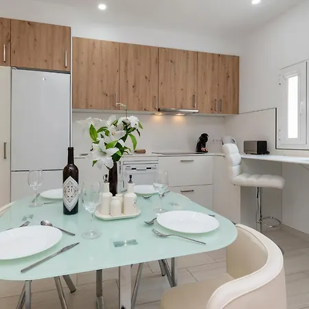 Tranquil 2 Bedroom Location 公寓 *