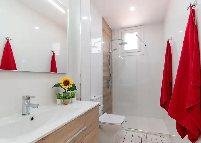 Tranquil 2 Bedroom Location アパート アデヘ