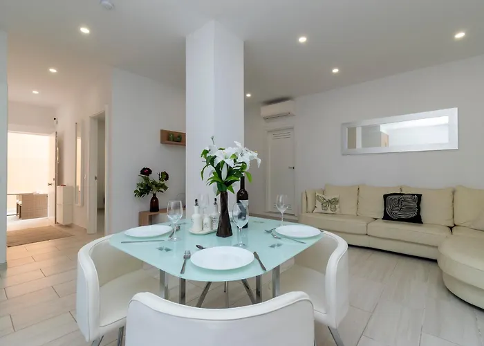 Tranquil 2 Bedroom Location Appartement